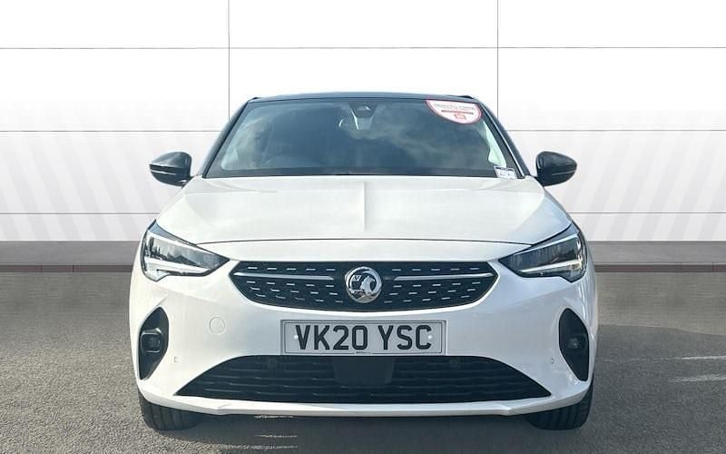 Used Vauxhall Corsa Elite 101 HP (74 kW) 2020 White Hatchback