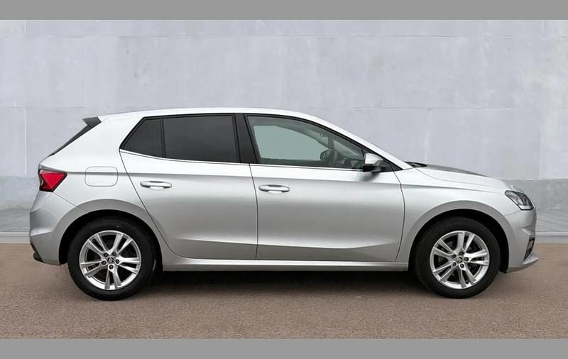 Used Skoda Fabia SE L 116 HP (85 kW) 2024 Brilliant silver Hatchback