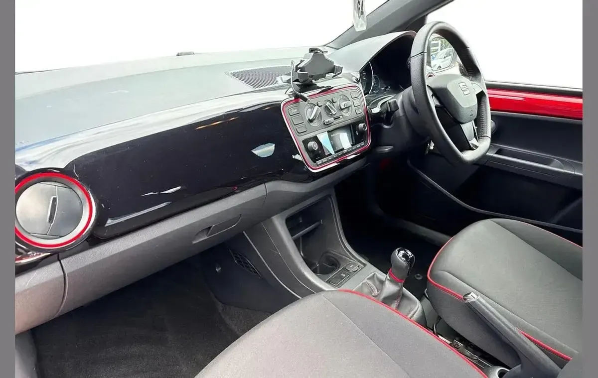 Used Seat Mii FR-Line 73 HP (53 kW) 2019 Red Hatchback