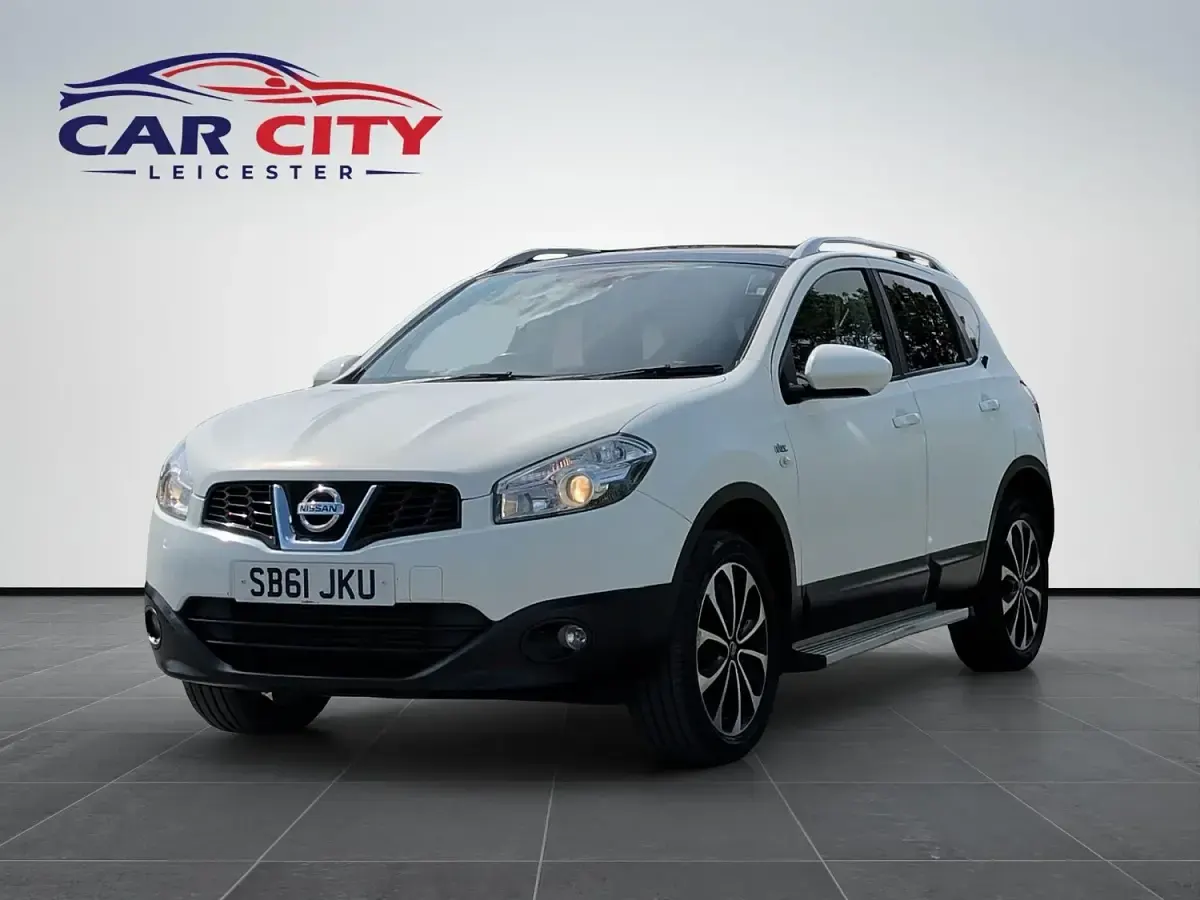 Used Nissan Qashqai N-TEC 110 HP (80 kW) 2012 White SUV