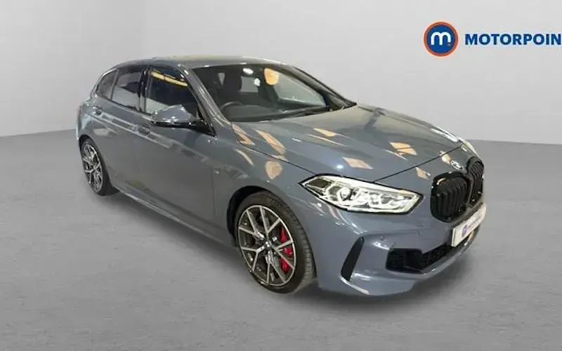 Usado BMW 128 Comfort Edition 265 CV (194 kW) 2021 Utilitario