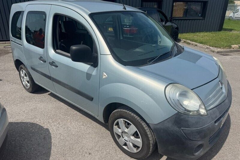 Grey Used 2010 Renault Kangoo Extreme MPV | £4,995 (Fair price) - Image 1/1
