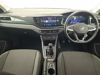 Used VW Polo Life 80 HP (58 kW) 2023 Blue Hatchback