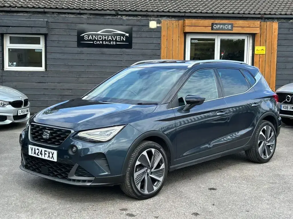 Used Seat Arona FR Sport 115 HP (84 kW) 2024 Grey SUV