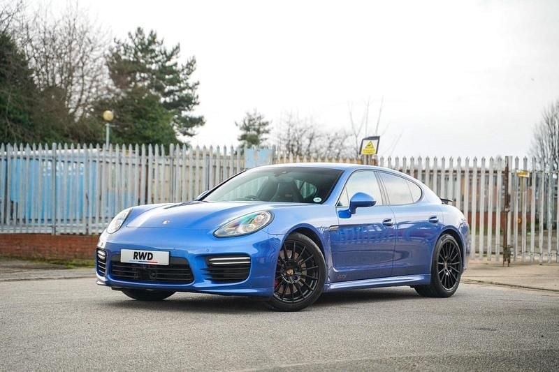 Used Porsche Panamera 2016 Blue Hatchback