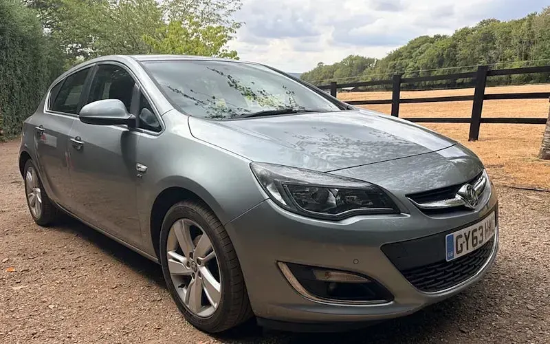 Used Vauxhall Astra SRi 116 HP (85 kW) 2014 Hatchback