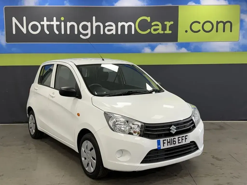 Used Suzuki Celerio 68 HP (50 kW) 2016 White Hatchback