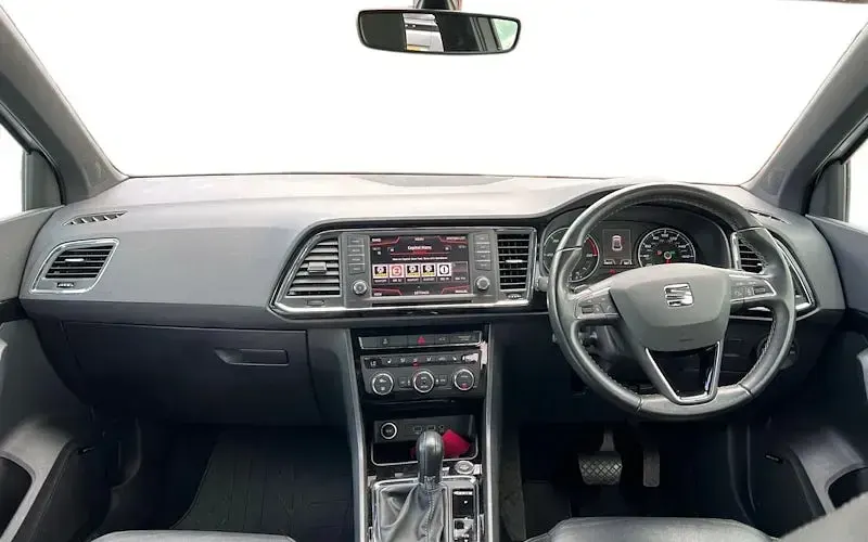 Begagnad Seat Ateca 4Drive 190 HK (139 kW) 2017 Silver SUV