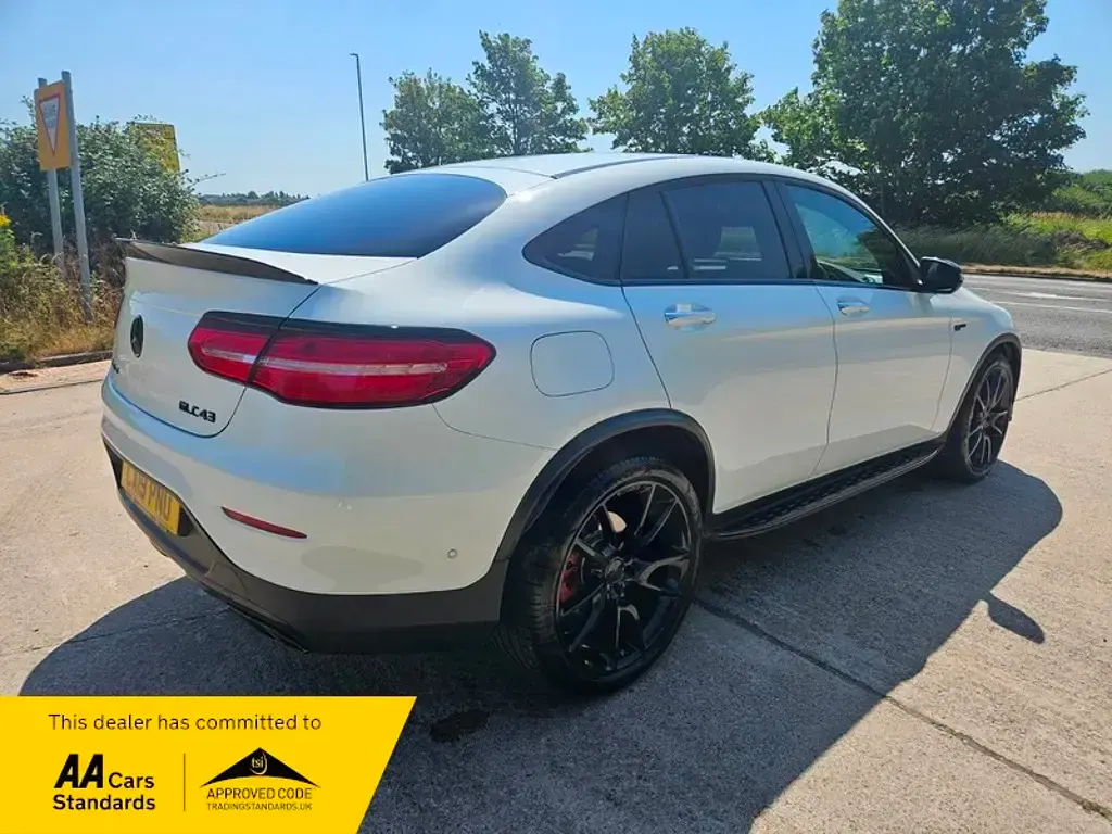 Used Mercedes GLC43 AMG Premium Plus 2019 White SUV