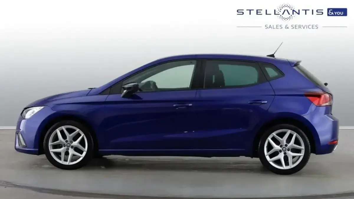 Second-hand Seat Ibiza FR 94 CP (69 kW) 2020 Albastru Hatchback