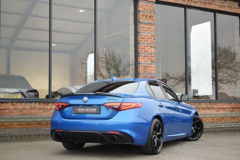 Used Alfa Romeo Giulia Saloon Ti 280 HP (205 kW) 2019 Blue Sedan