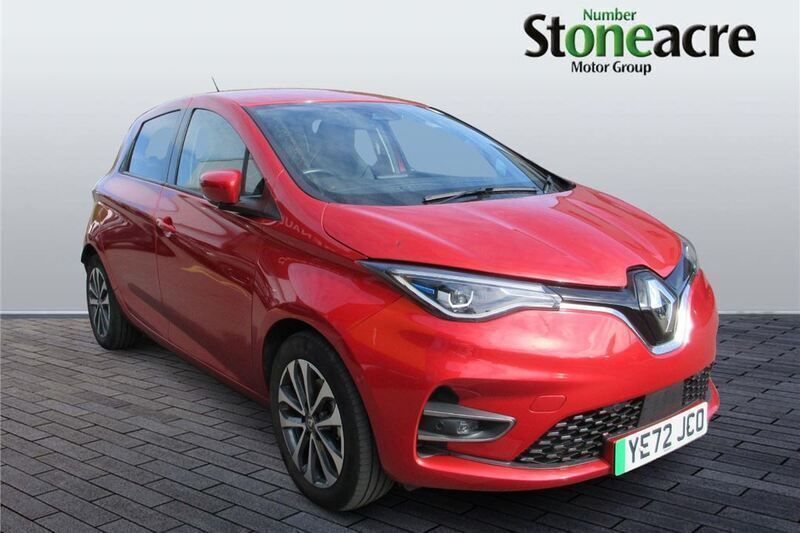 Red Used 2022 Renault Rapid GT-Line Hatchback | £11,495 (Fair price) - Image 1/3