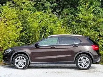 Used Mercedes GLA250 211 HP (155 kW) 2016 Bronze SUV