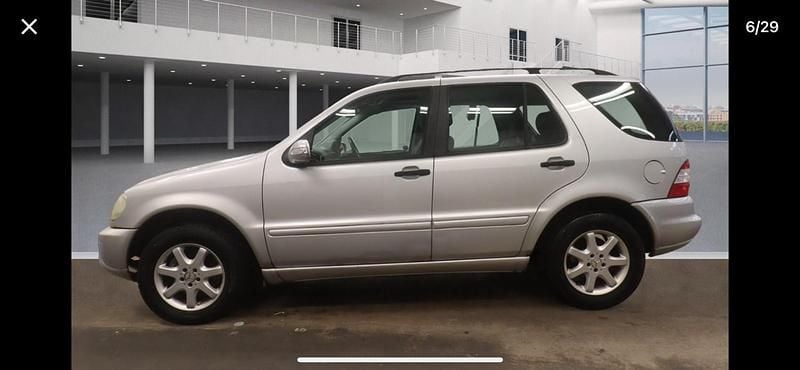 Silver Used 2005 Mercedes ML350 SUV | £1,990 - Image 1/4
