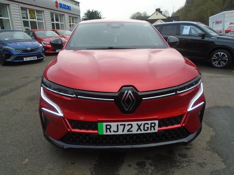 Used Renault Megane E-Tech Techno 160 kW (218 HP) 2022 Red Hatchback