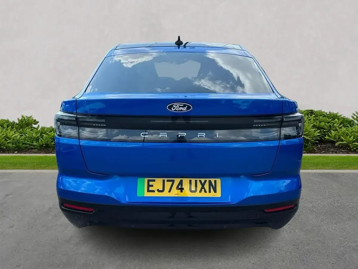 Used Ford Capri Premium 250 kW (340 HP) 2024 Blue my mind (metallic) SUV
