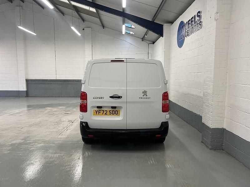 Second-hand Peugeot Expert Premium 2022 Alb Van