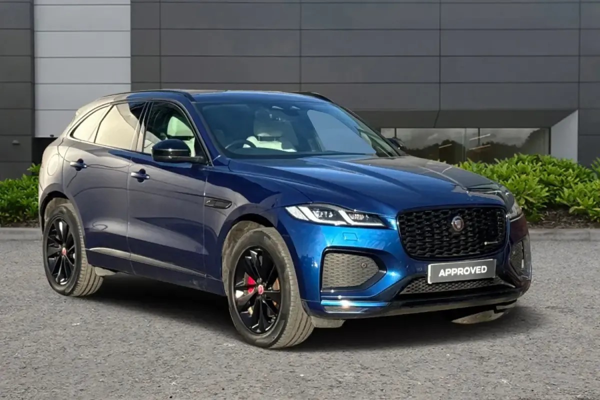Usado Jaguar F-Pace R-Dynamic 2022 Azul SUV