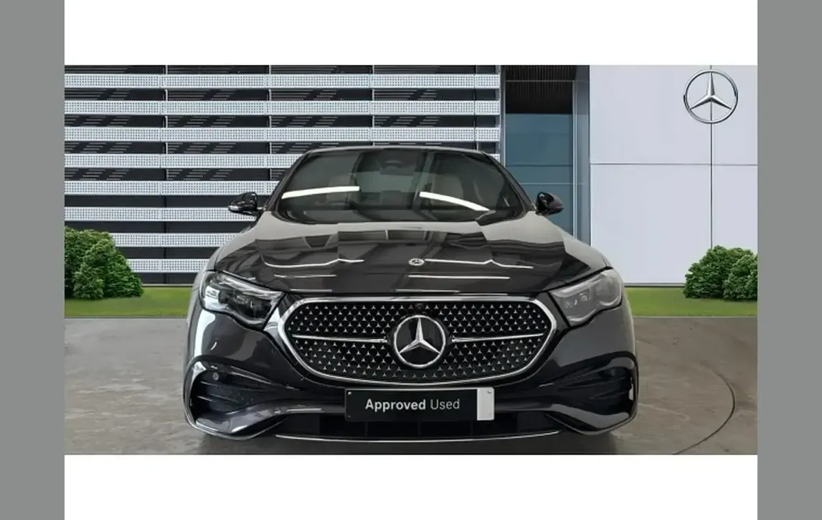 Used Mercedes E450 AMG Line Premium 362 HP (266 kW) 2024 Grey Sedan