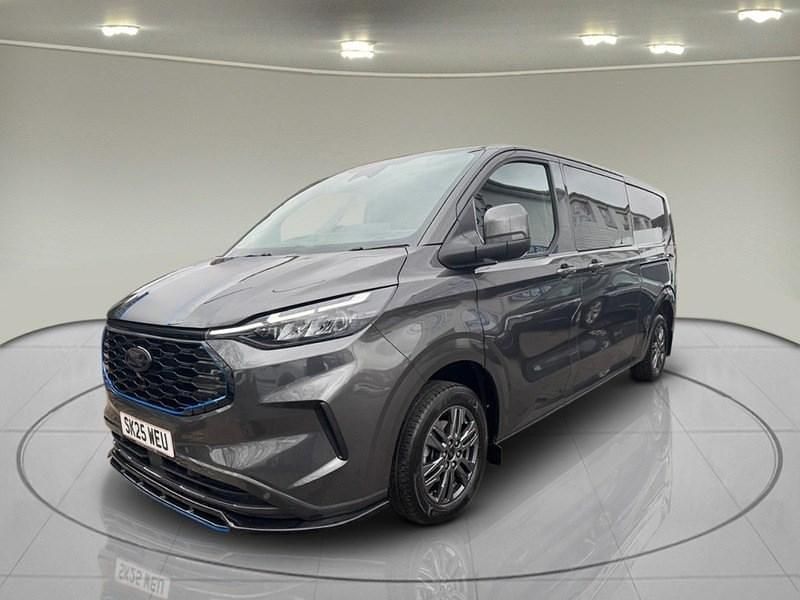 Used Ford Transit Custom Limited 170 HP (125 kW) 2025 Grey Van