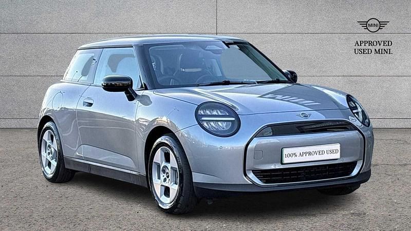 Silver Used 2024 Mini Cooper Hatch Hatchback | £23,390 (A bit pricey) - Image 1/3