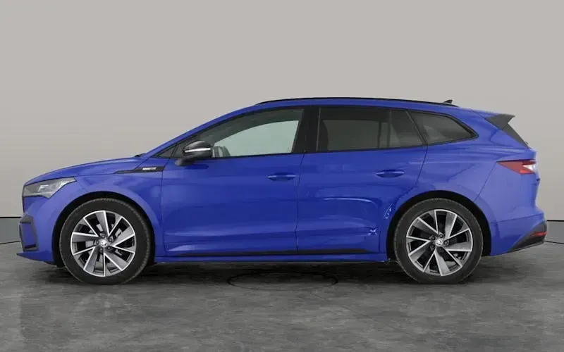 Used Skoda Enyaq iV SportLine 150 kW (204 HP) 2023 Blue SUV
