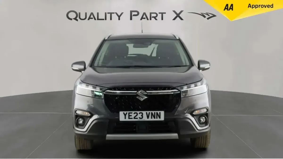 Usado Suzuki SX4 S-Cross 115 CV (84 kW) 2023 Gris SUV