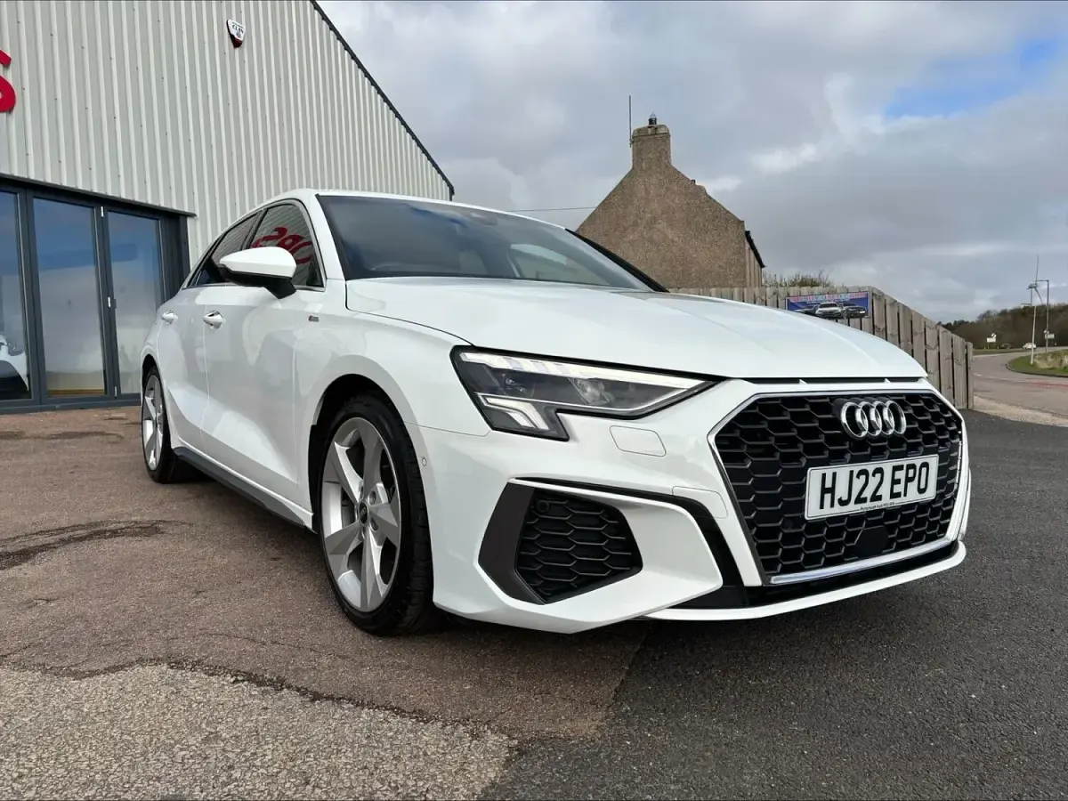 Used Audi A3 S-Line 150 HP (110 kW) 2022 White Sedan
