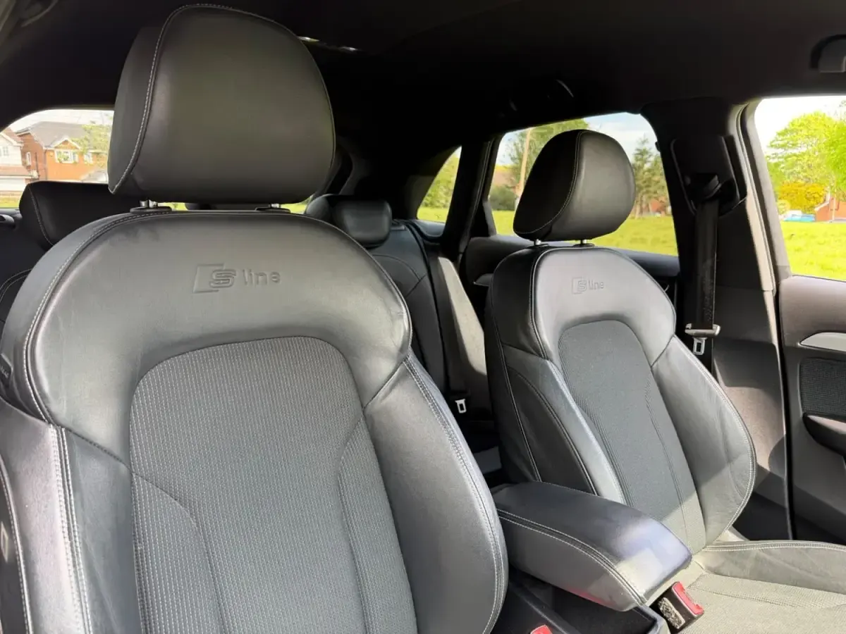 Usado Audi Q3 S-Line 2015 Prateado SUV