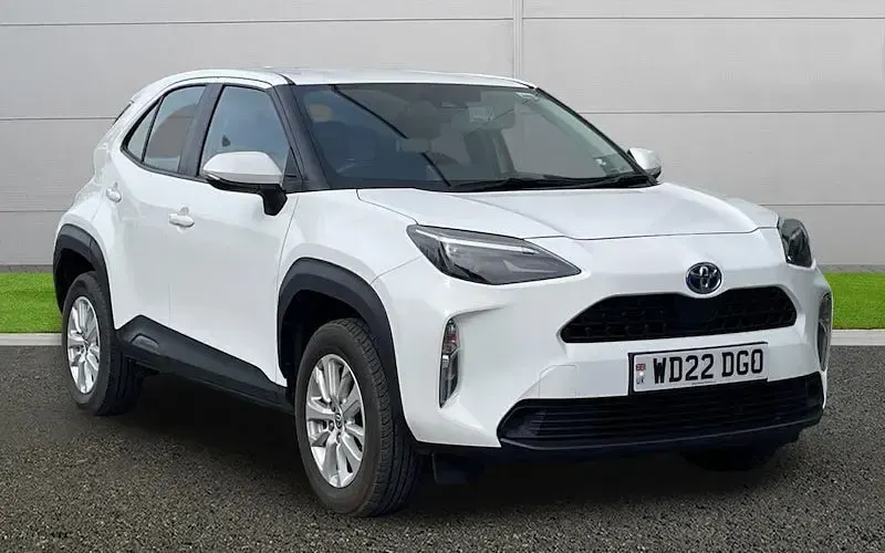 Used Toyota Yaris Hybrid 116 HP (85 kW) 2025 Estate