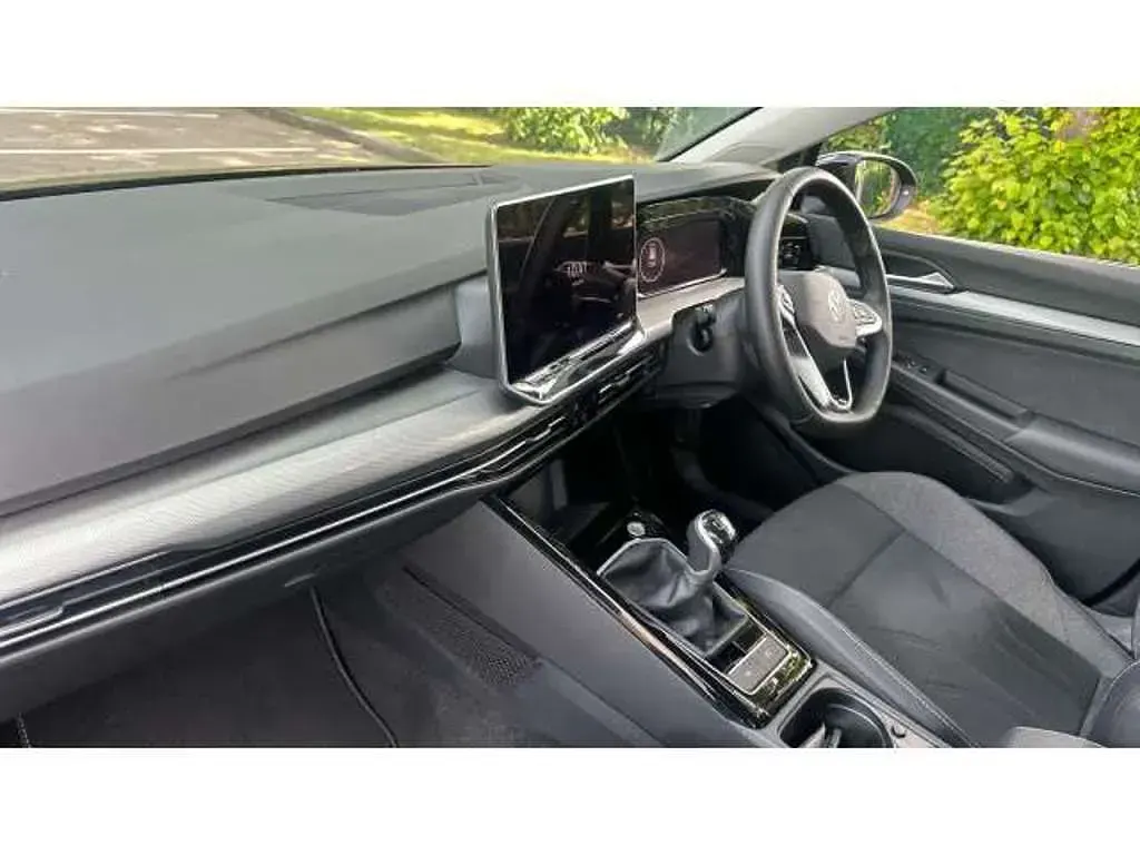 Used VW Golf VIII Style 150 HP (110 kW) 2025 Hatchback