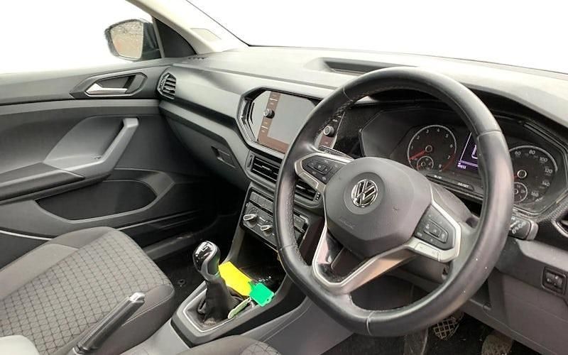 Used VW T-Cross SE 95 HP (69 kW) 2023 SUV