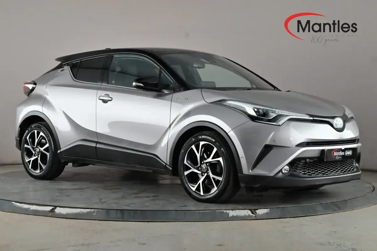 Używany Toyota C-HR 122 KM (89 kW) 2017 Srebrny SUV