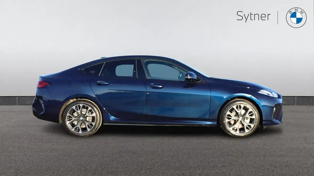 Used BMW 220 M Sport 168 HP (123 kW) 2026 Blue Coupe