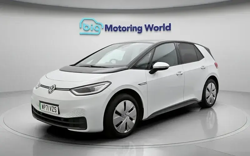 Used VW ID.3 Pro 106 kW (145 HP) 2022 White Hatchback