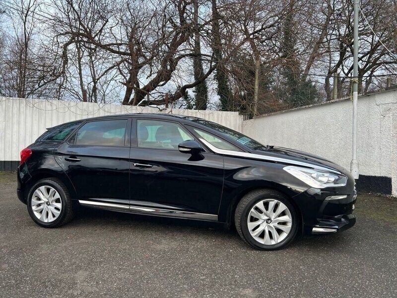 Black Used 2014 Citroën DS5 Hatchback | £8,995 - Image 1/4