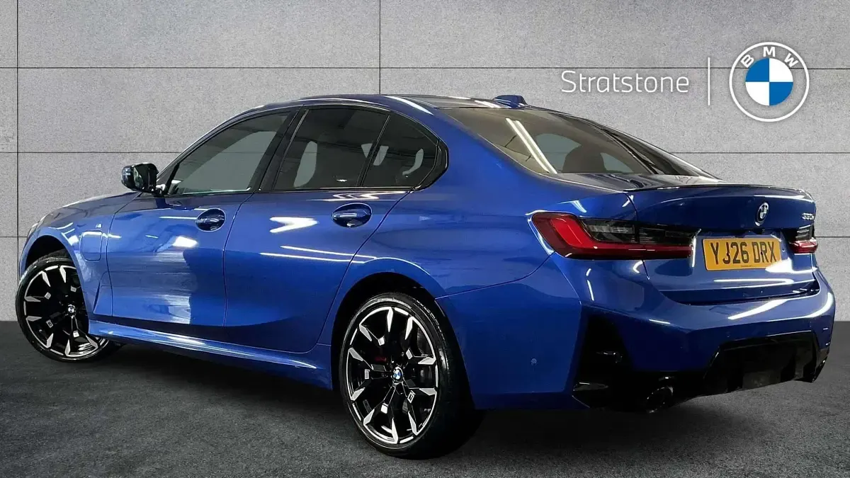 New BMW 330 M Sport 288 HP (211 kW) 2026 Blue