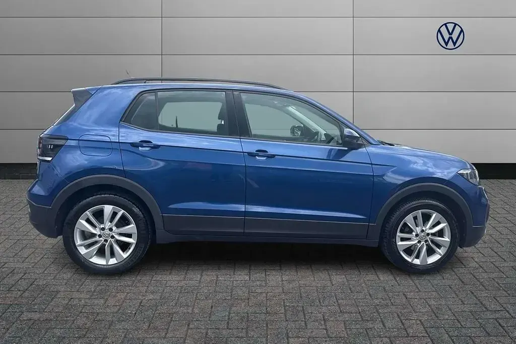 Used VW T-Cross SE 95 HP (69 kW) 2019 Blue SUV