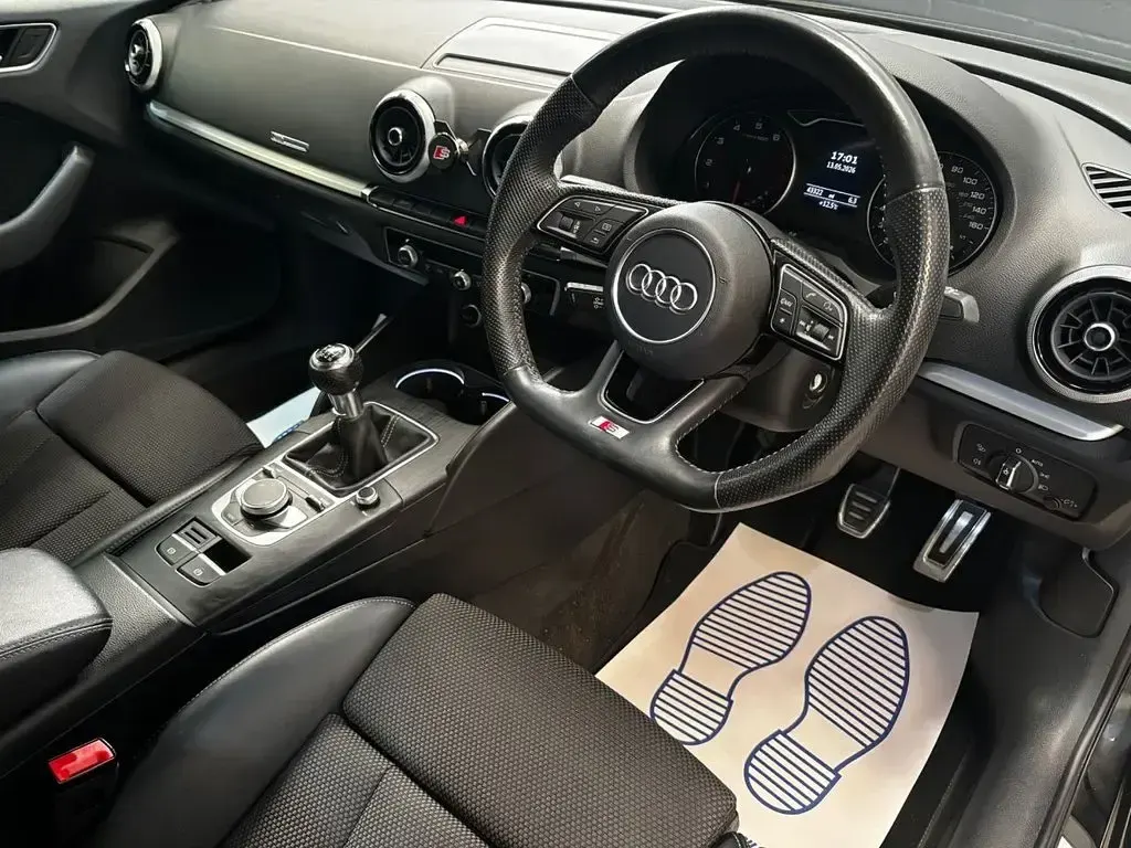 Used Audi A3 Sportback S-Line 150 HP (110 kW) 2018 Black Hatchback