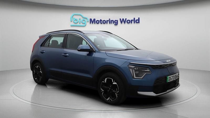 Used 2023 Kia e-Niro SUV | £16,600 (Good price) - Image 1/4