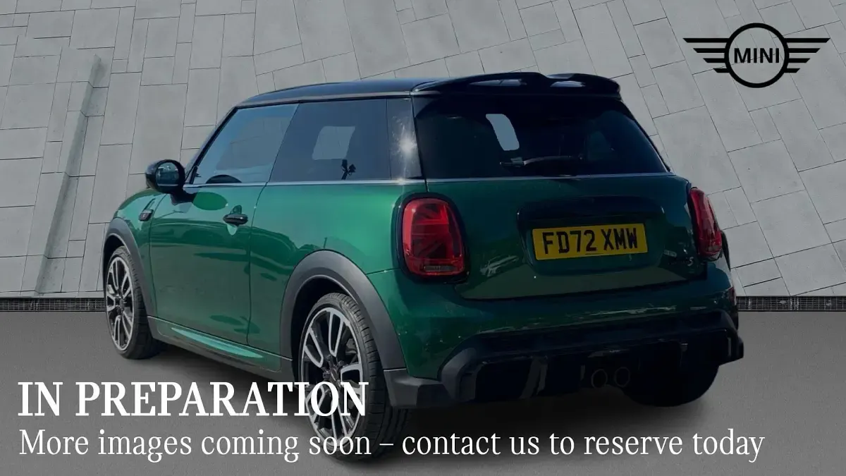 Usado Mini Cooper S Hatch 176 HP (129 kW) 2022 Verde Citadino