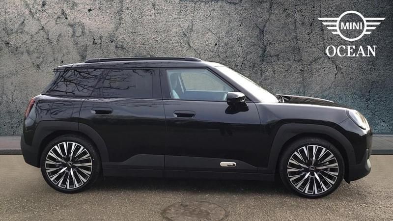 Used Mini Aceman 158 kW (215 HP) 2025 Black SUV