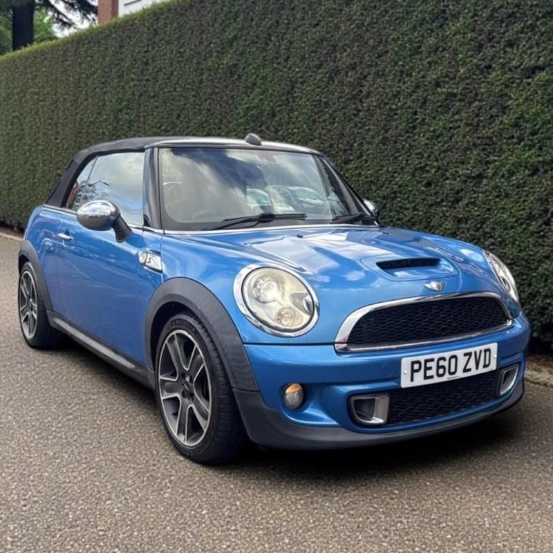 Używany Mini Cooper S Cabriolet 2010 Niebieski Kabriolet