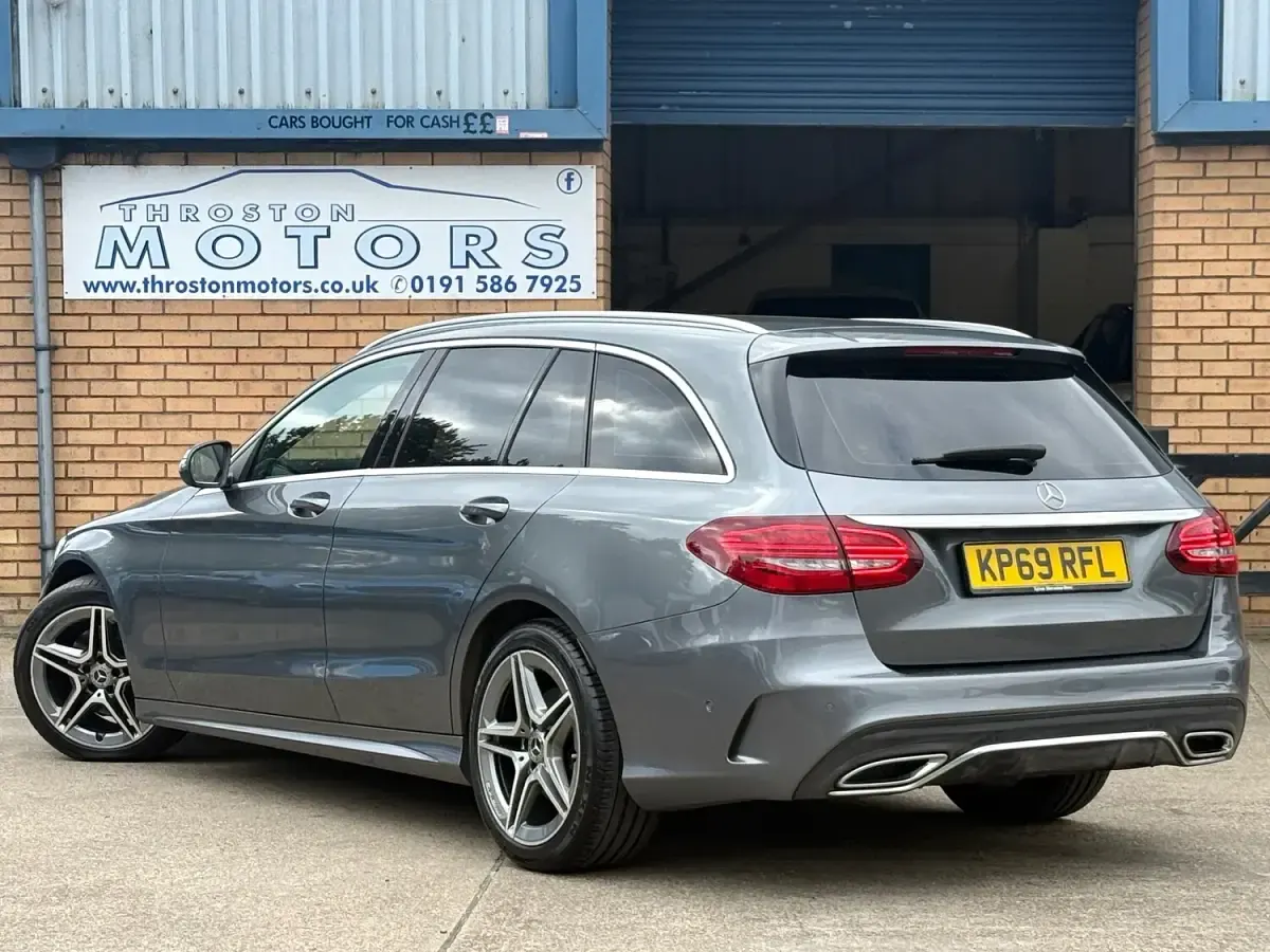 Used Mercedes C220 AMG Line Premium 191 HP (140 kW) 2019 Grey Estate