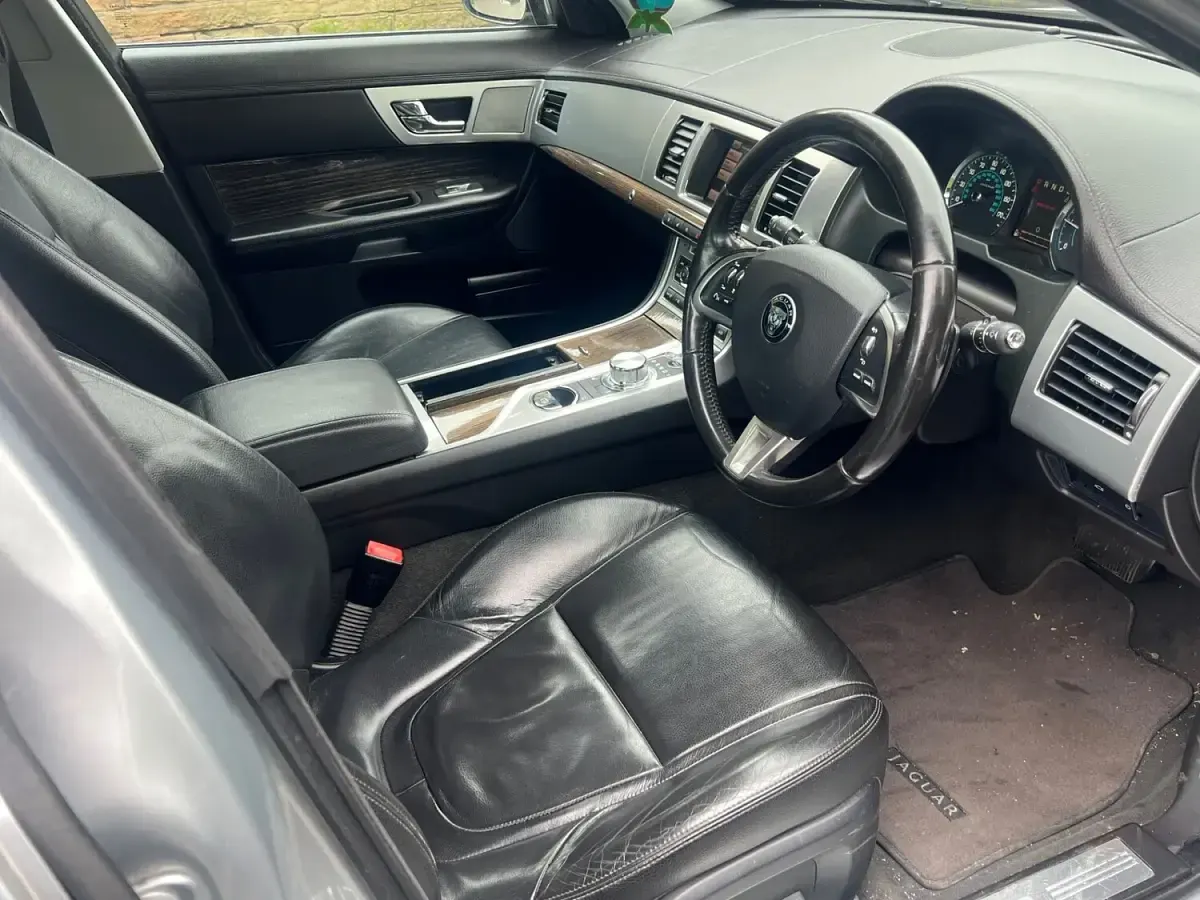 Used Jaguar XF Luxury 2015 Silver Sedan