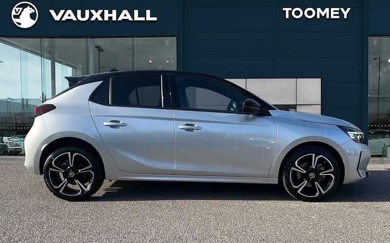 Second-hand Vauxhall Corsa Ultimate 136 CP (100 kW) 2025 Gri Hatchback