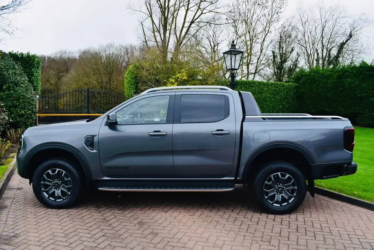 Used Ford Ranger Wildtrack 237 HP (174 kW) 2024 Grey Pickup