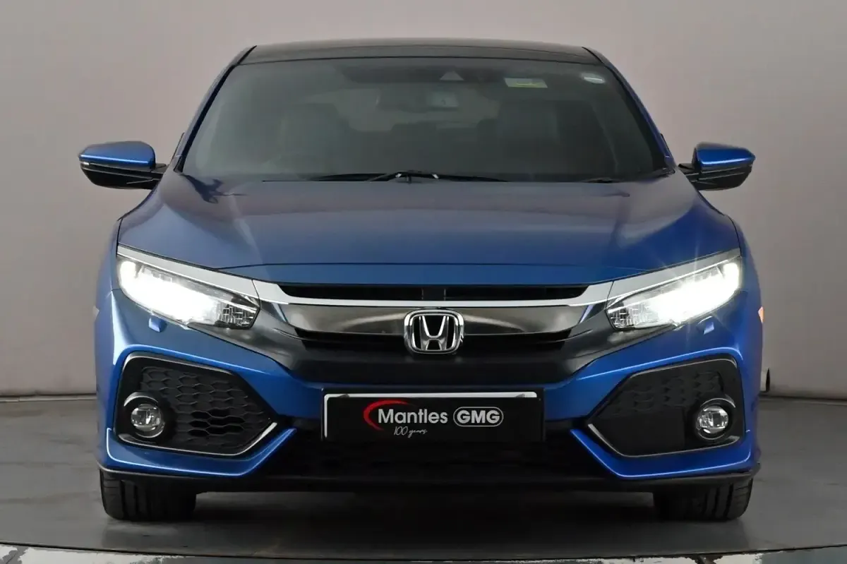 Used Honda Civic Prestige 182 HP (133 kW) 2018 Blue Hatchback