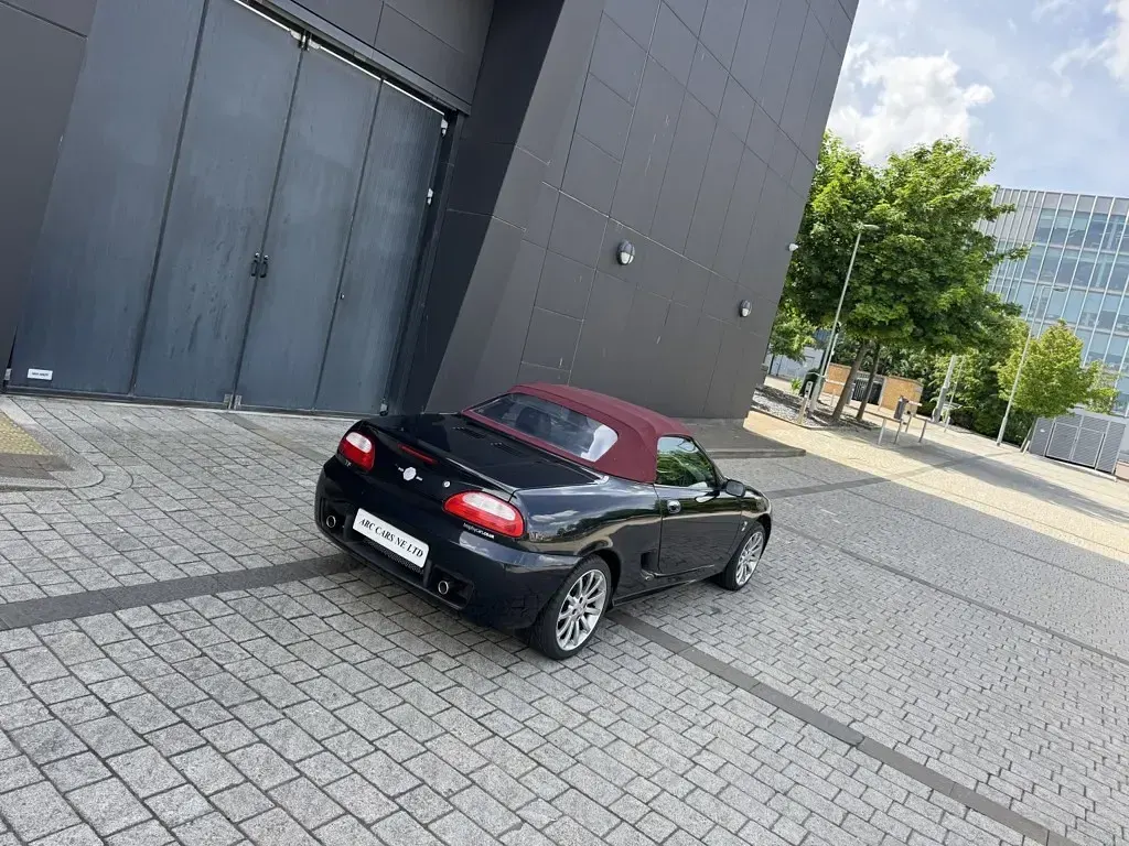 Used MG TF 135 HP (99 kW) 2004 Black Cabriolet