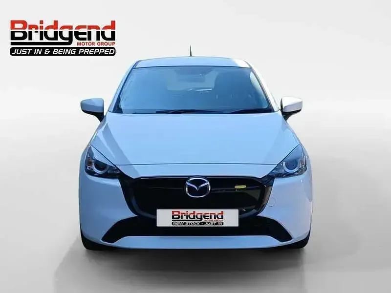 Used Mazda 2 Center-Line 116 HP (85 kW) 2024 White Hatchback